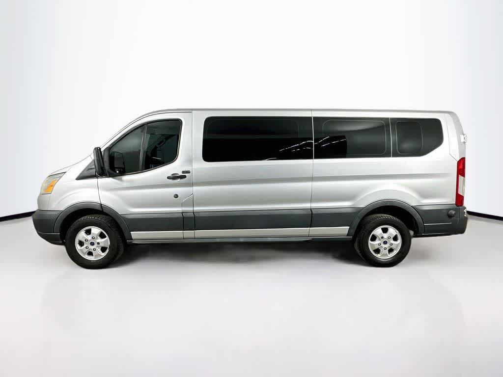Thumbnail: 2017 Ford Transit Series - 3