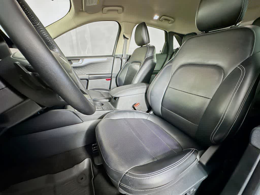 Thumbnail: 2020 Ford Escape - 12