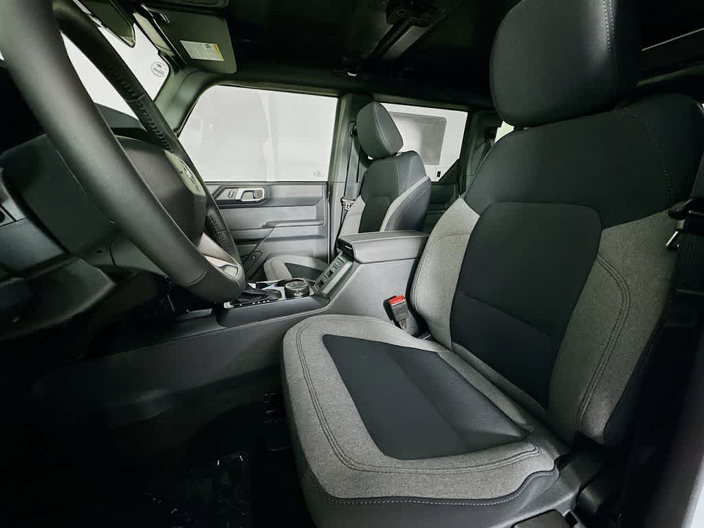 Thumbnail: 2025 Ford Bronco - 12