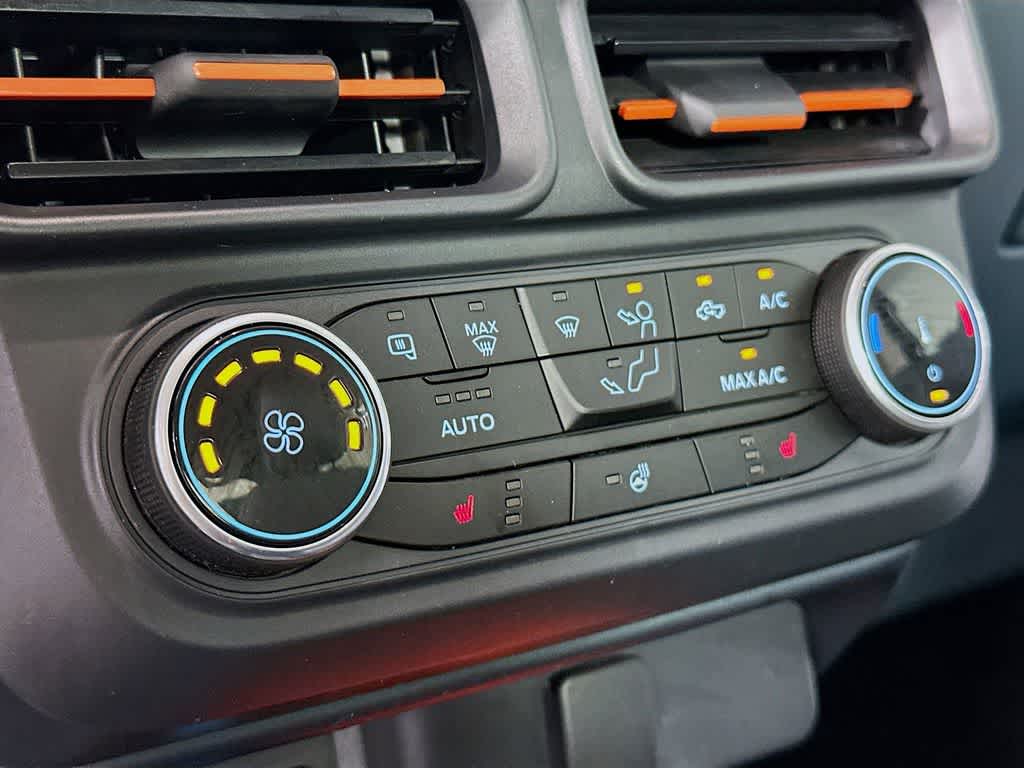 2023 Ford Maverick XLT 17