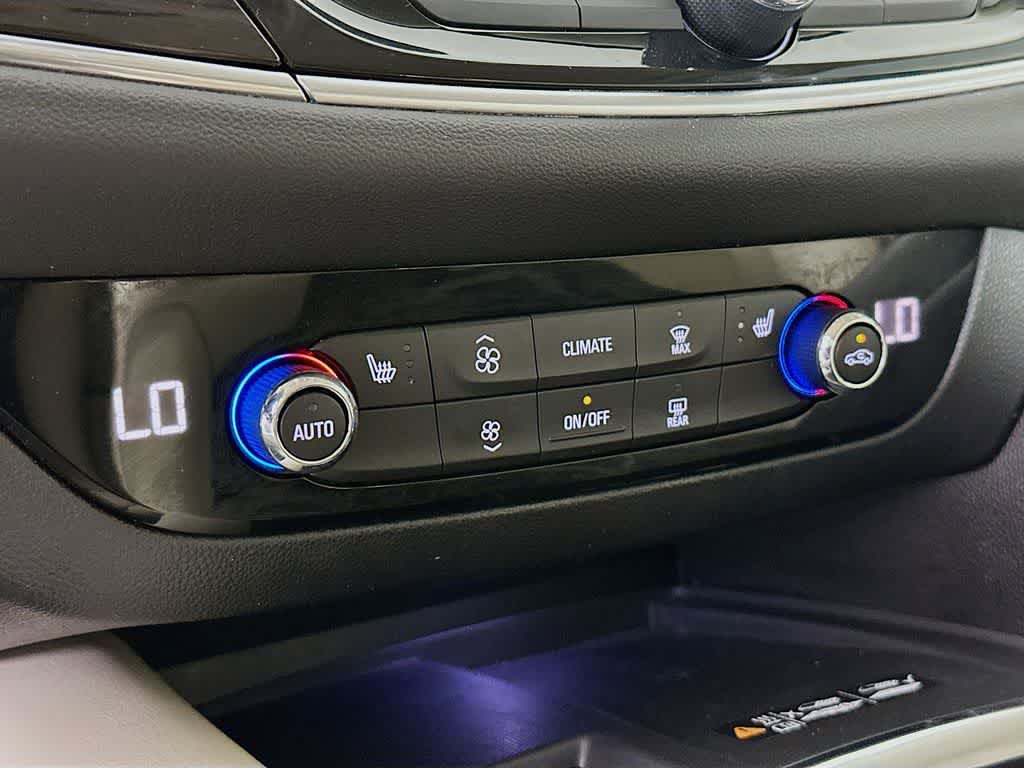 Thumbnail: 2023 Buick Enclave - 18