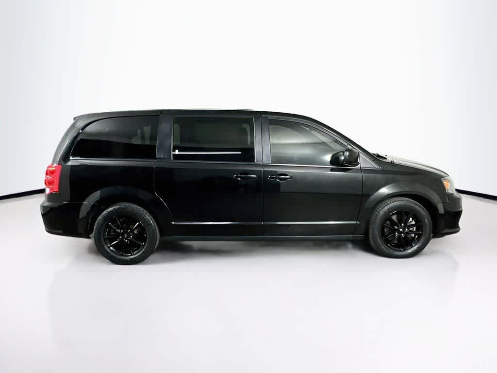 Thumbnail: 2019 Dodge Grand Caravan - 25