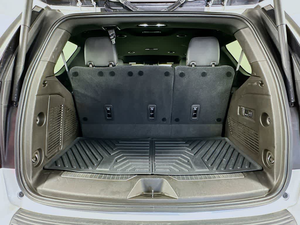 Thumbnail: 2021 GMC Yukon - 21