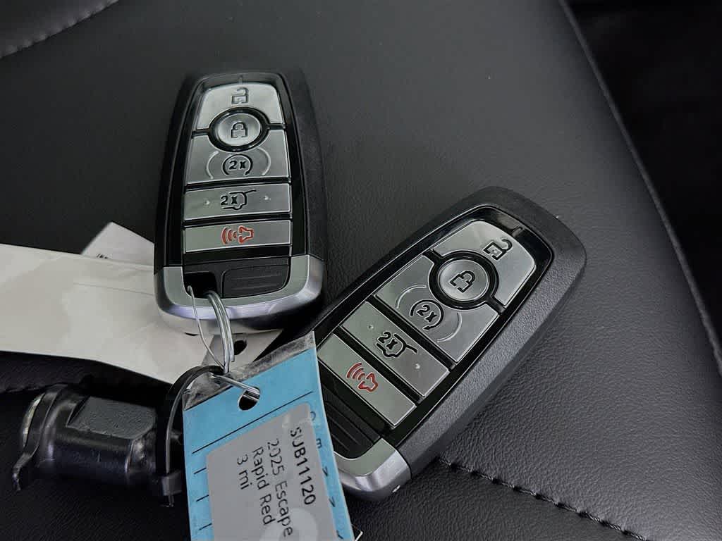 Thumbnail: 2025 Ford Escape - 21