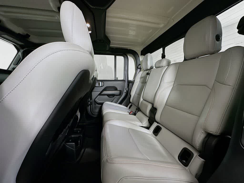 Thumbnail: 2021 Jeep Gladiator - 14