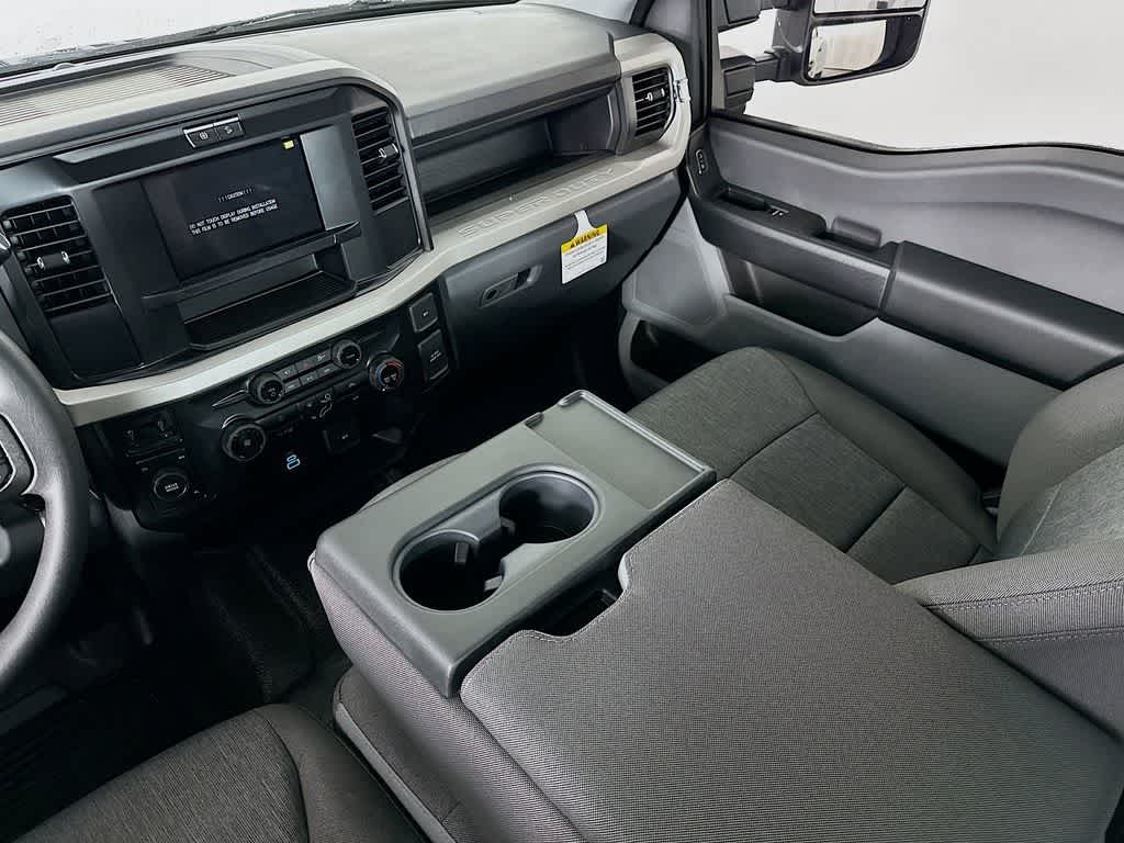 Thumbnail: 2026 Ford F-450 - 11