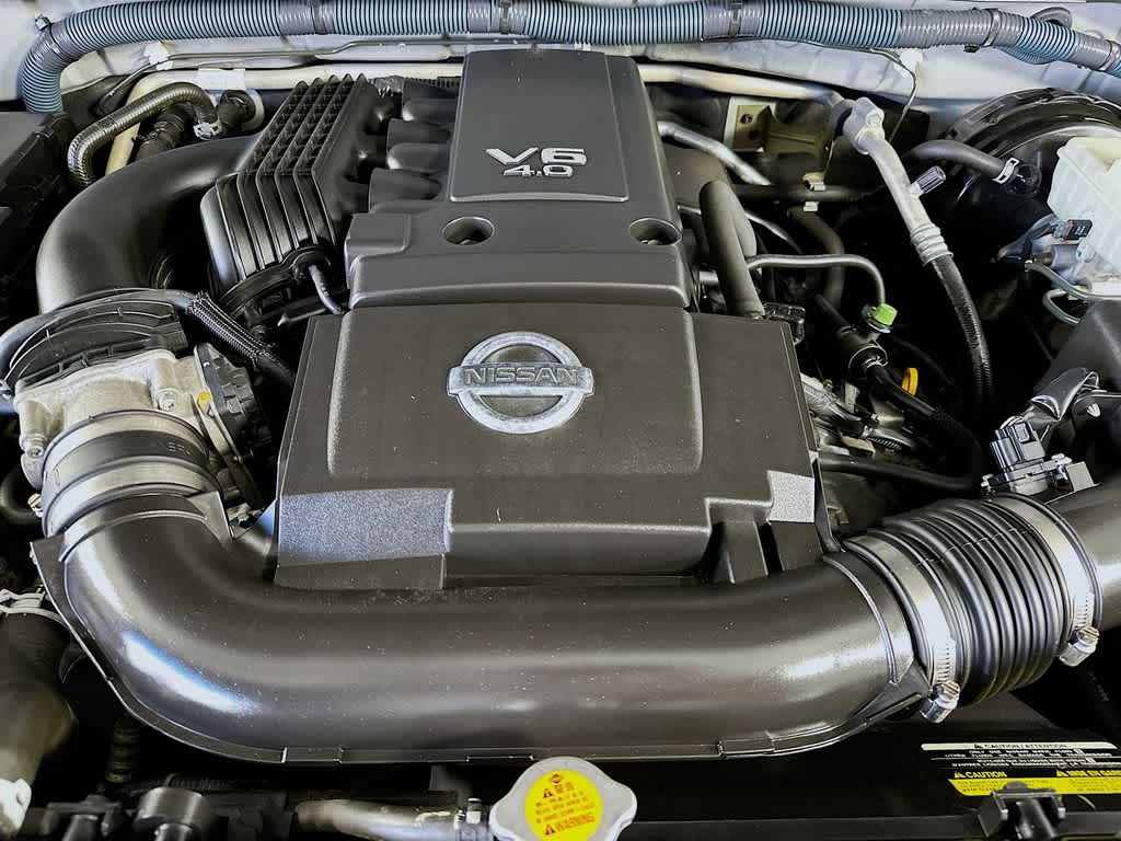 Thumbnail: 2010 Nissan Frontier - 9