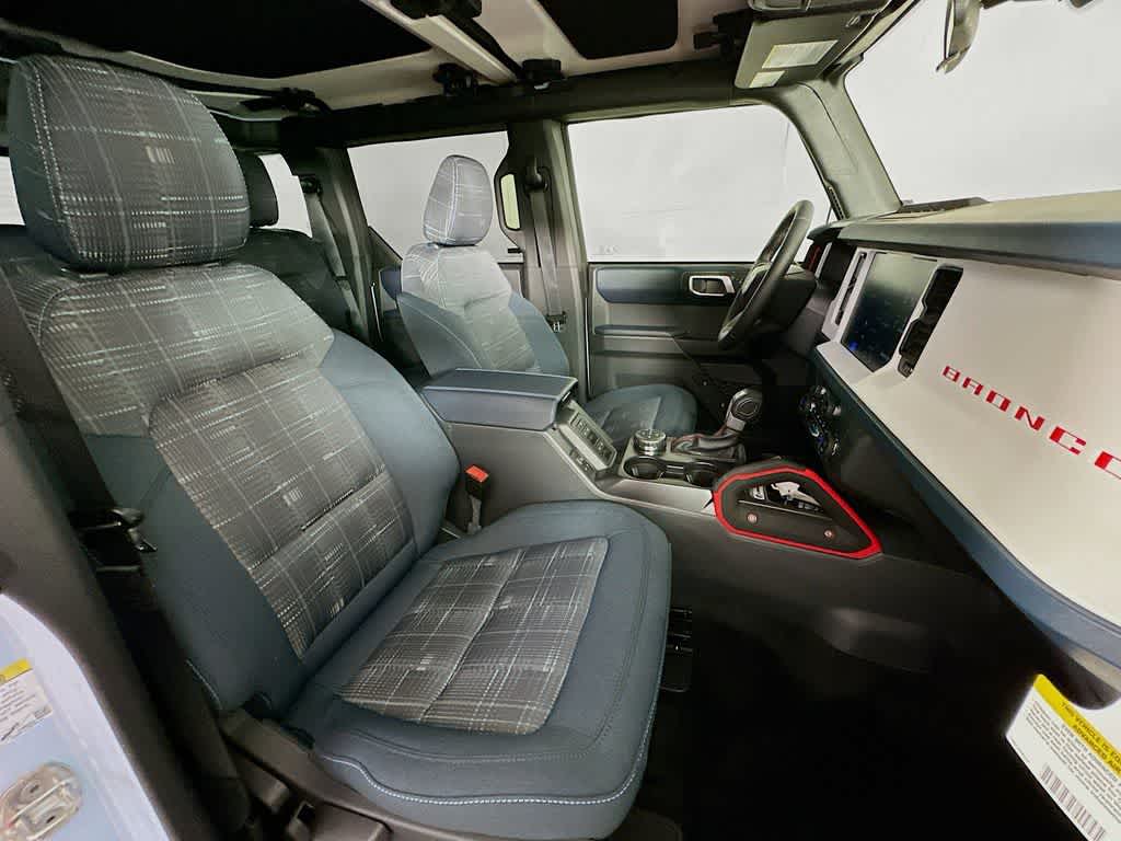 Thumbnail: 2025 Ford Bronco - 15