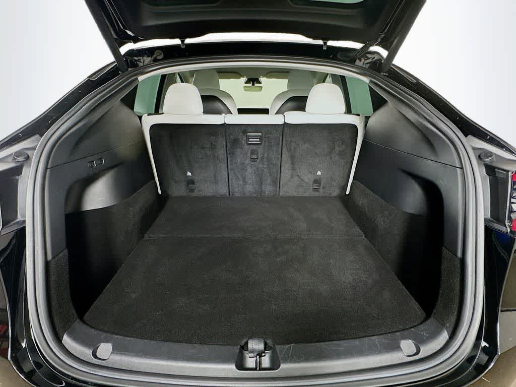 Thumbnail: 2022 Tesla Model Y - 21