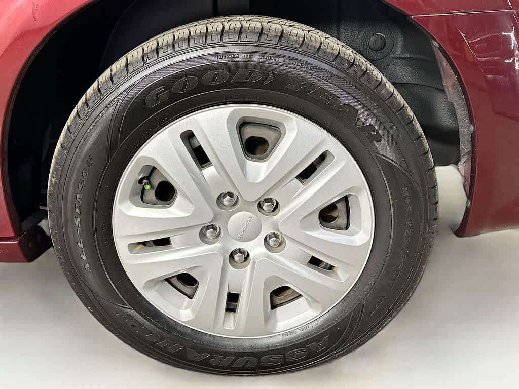 Thumbnail: 2018 Dodge Grand Caravan - 8