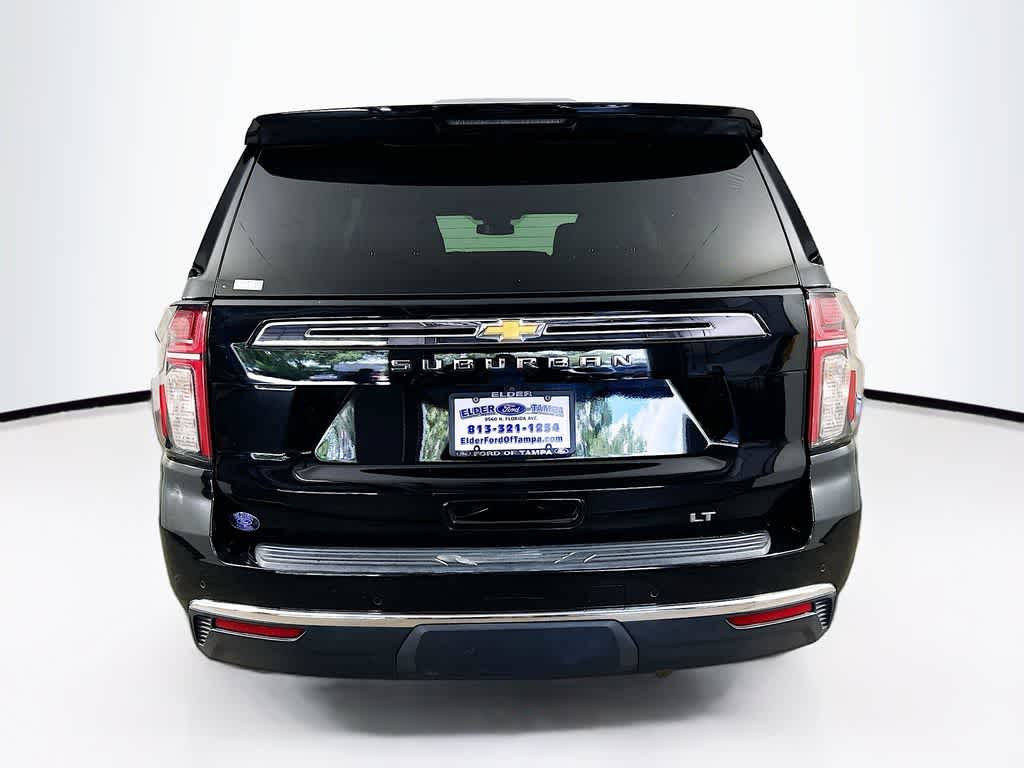 2023 Chevrolet Suburban LT 5