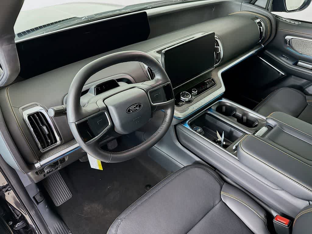 Thumbnail: 2026 Ford Expedition - 2