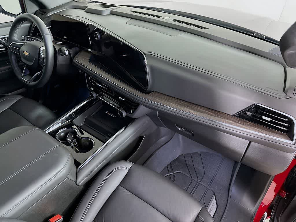 Thumbnail: 2025 Chevrolet Tahoe - 34