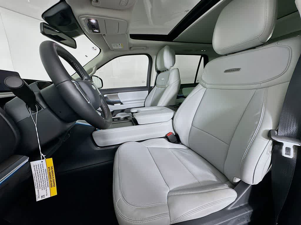 Thumbnail: 2026 Ford Expedition - 12