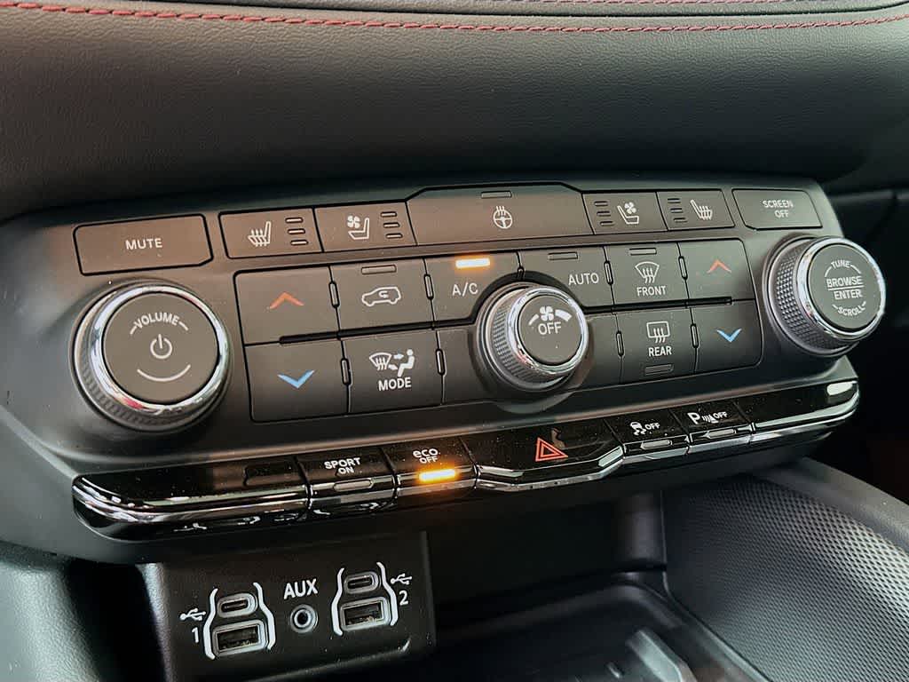 Thumbnail: 2025 Dodge Durango - 18