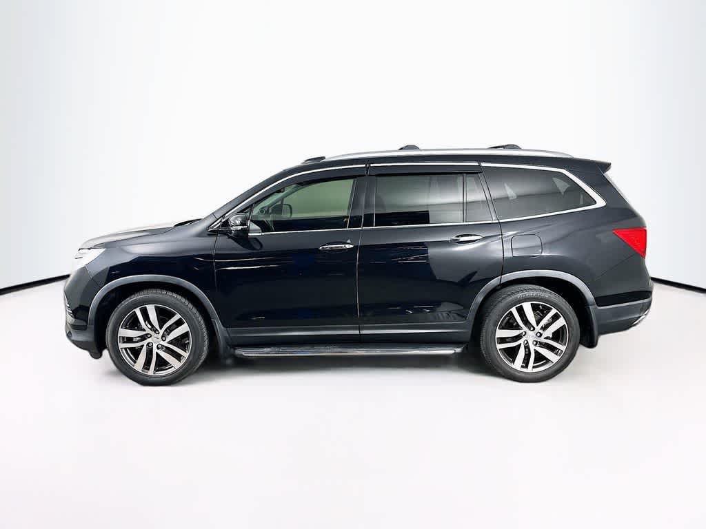 Thumbnail: 2016 Honda Pilot - 3