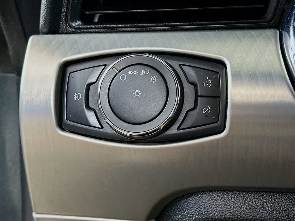 Thumbnail: 2015 Ford Mustang - 26