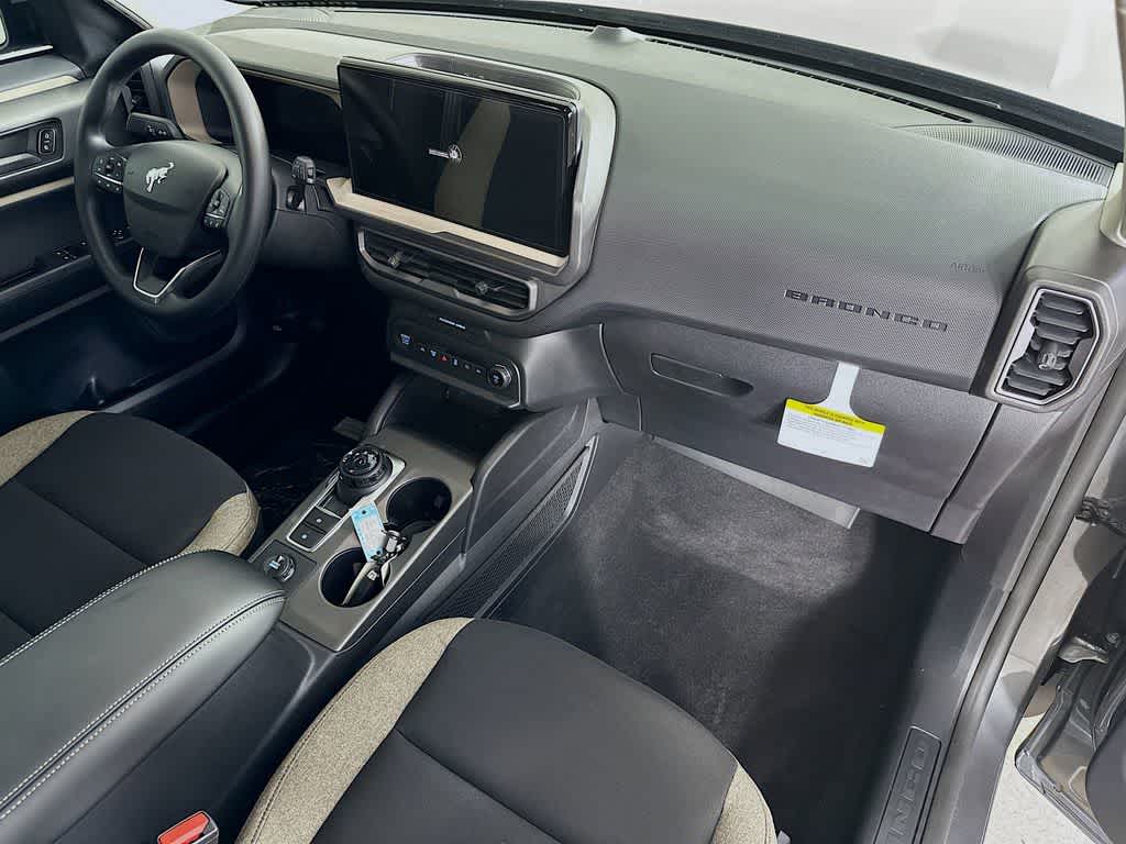 Thumbnail: 2025 Ford Bronco Sport - 30