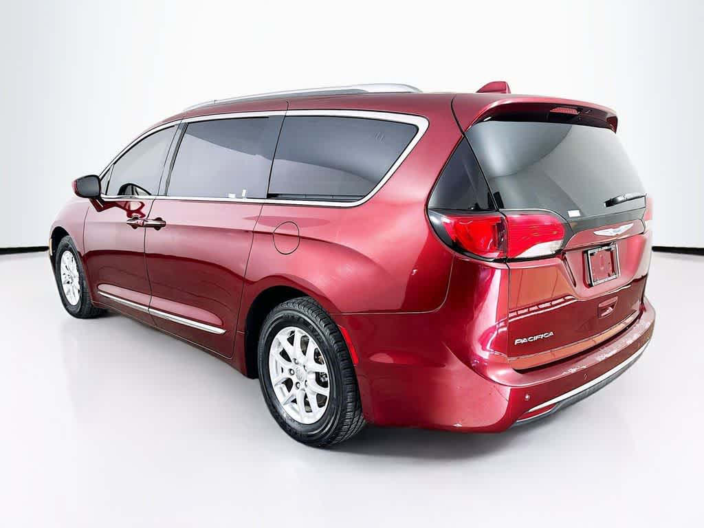 Thumbnail: 2020 Chrysler Pacifica - 4