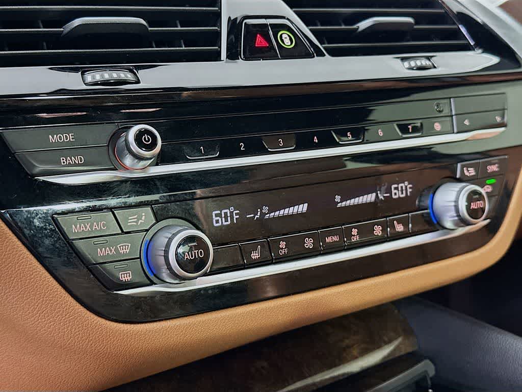 Thumbnail: 2020 BMW 5 Series - 18