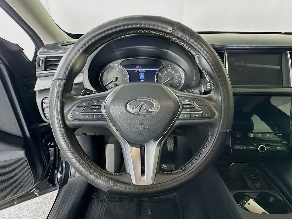 Thumbnail: 2019 INFINITI QX50 - 16