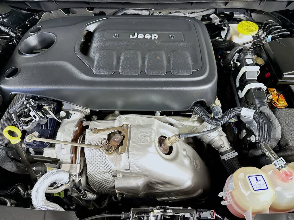 Thumbnail: 2022 Jeep Cherokee - 9