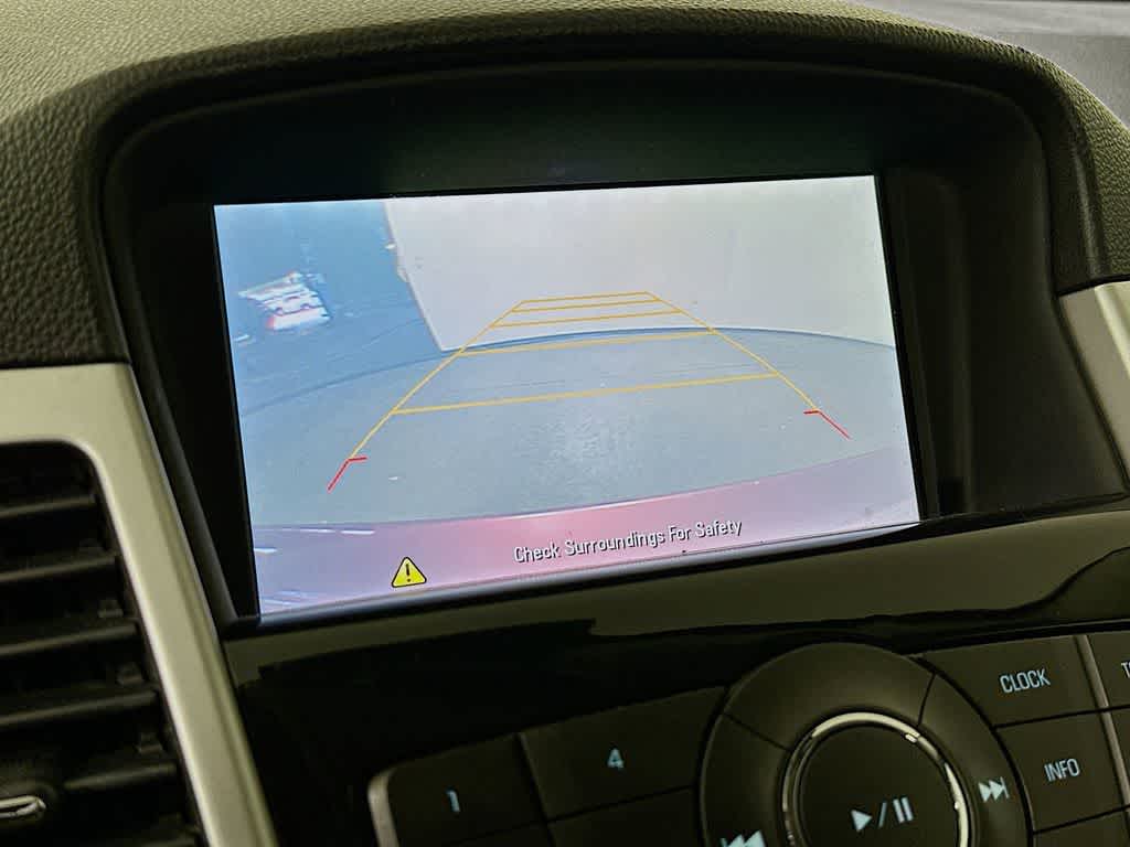 Thumbnail: 2015 Chevrolet Cruze - 27