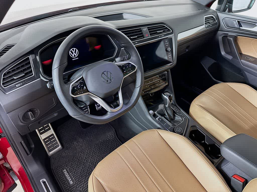 Thumbnail: 2024 Volkswagen Tiguan - 2