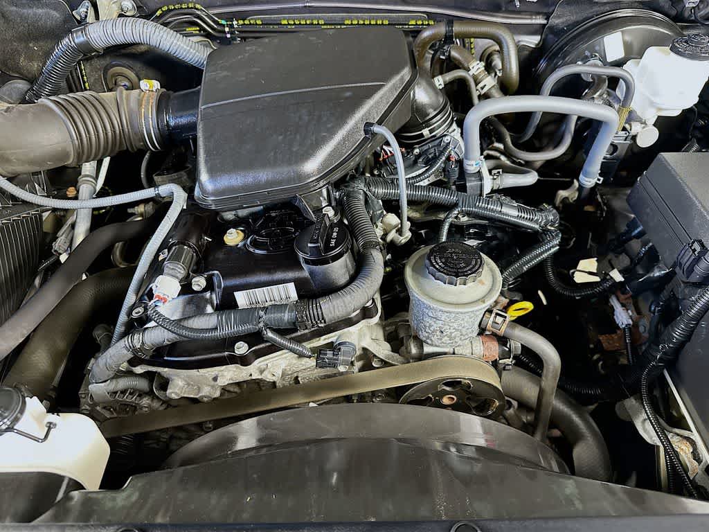 Thumbnail: 2018 Toyota Tacoma - 8