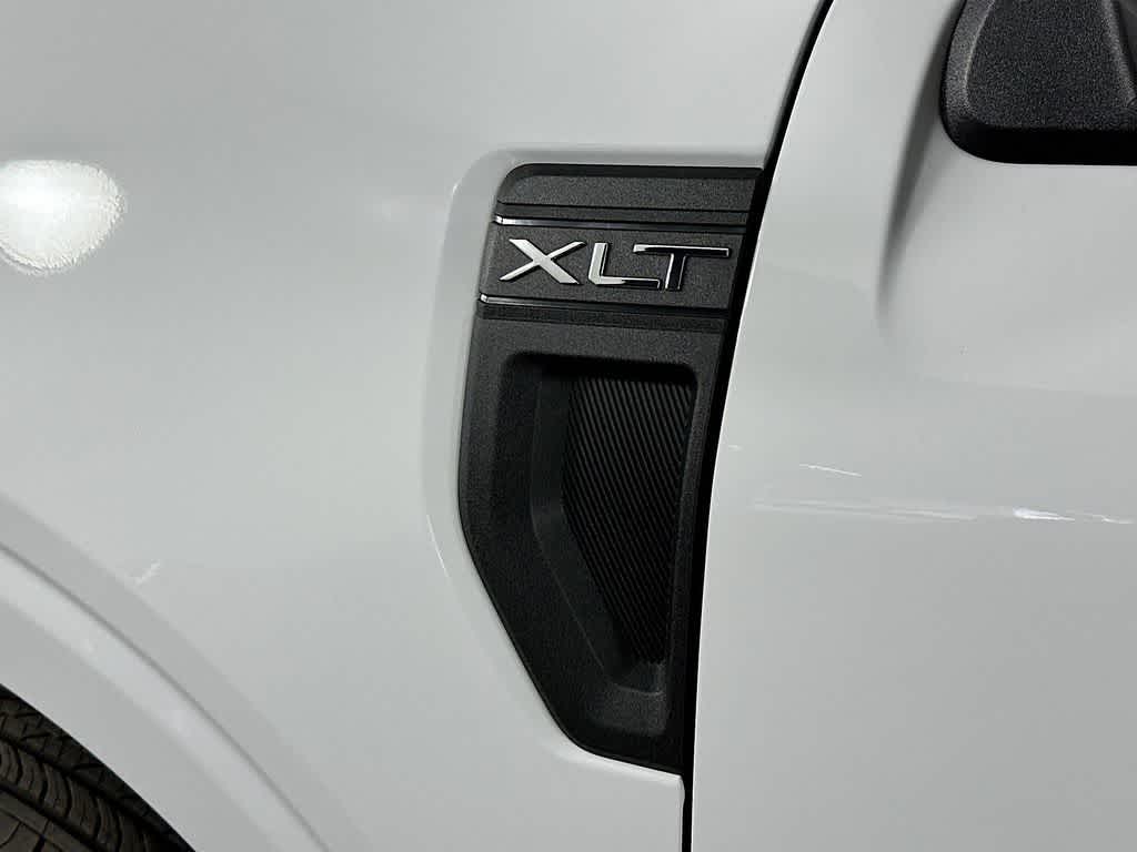 Thumbnail: 2025 Ford Maverick - 7