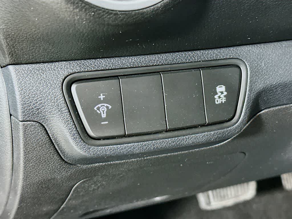 Thumbnail: 2024 Kia Forte - 26