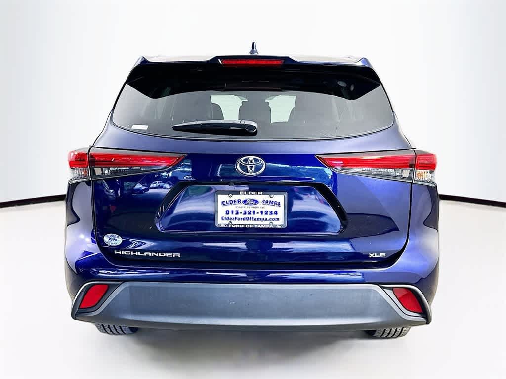 2022 Toyota Highlander XLE 5