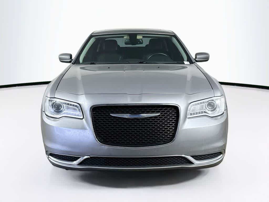 Thumbnail: 2015 Chrysler 300 - 6