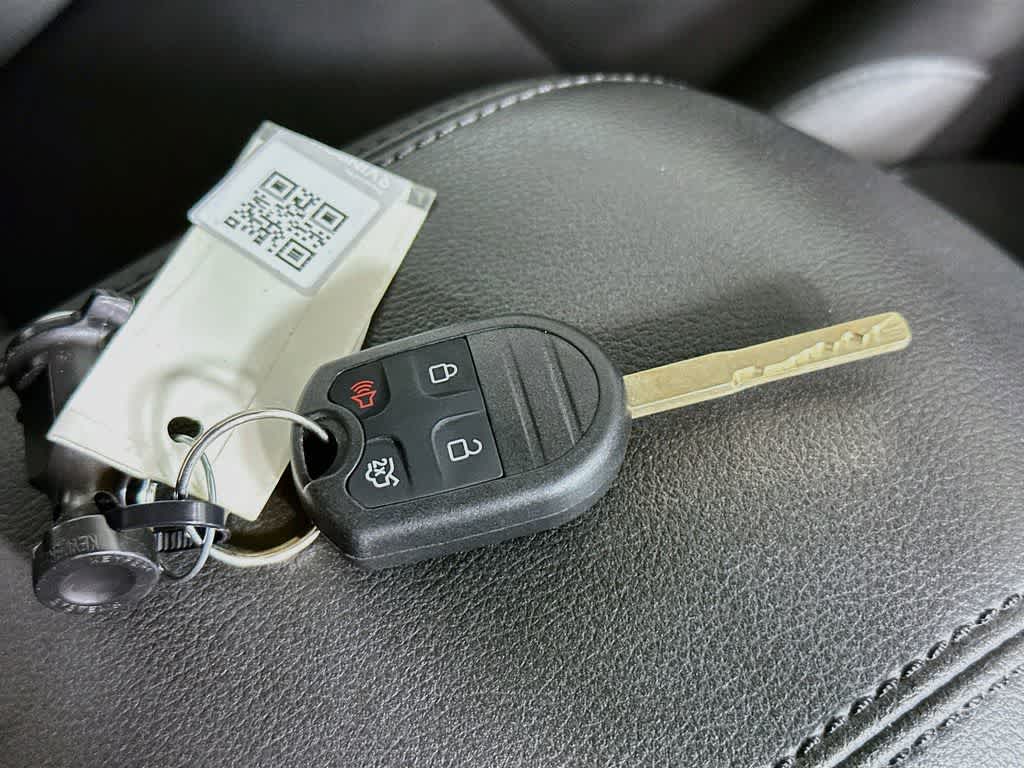 Thumbnail: 2013 Ford Escape - 20