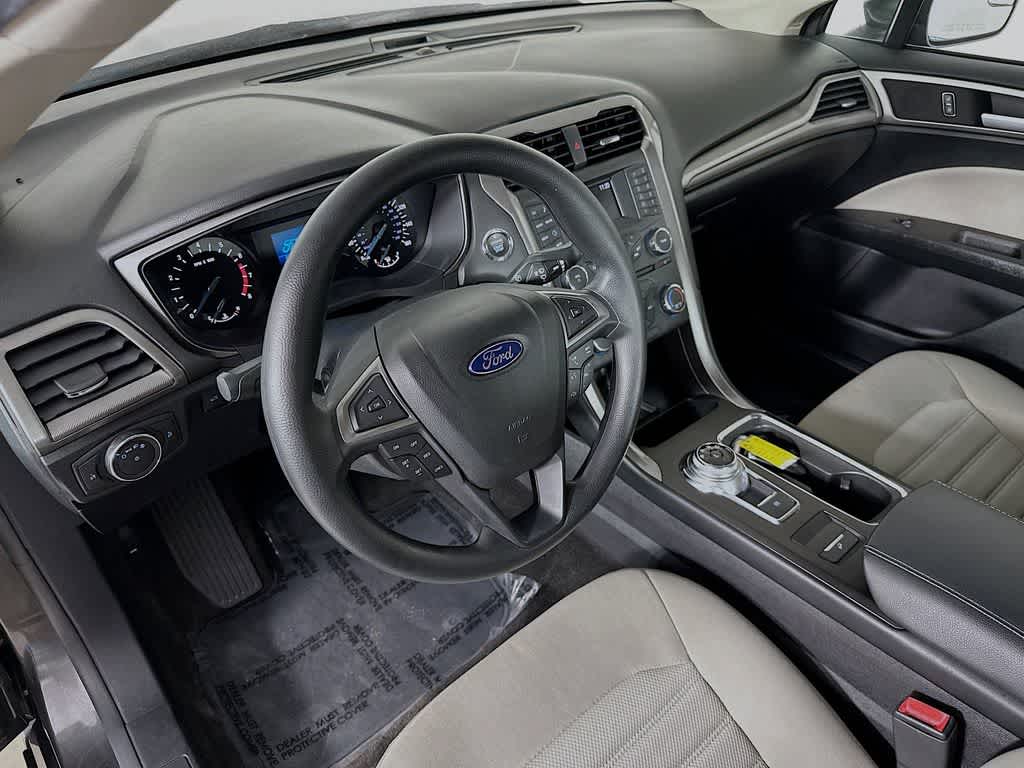 Thumbnail: 2017 Ford Fusion - 2