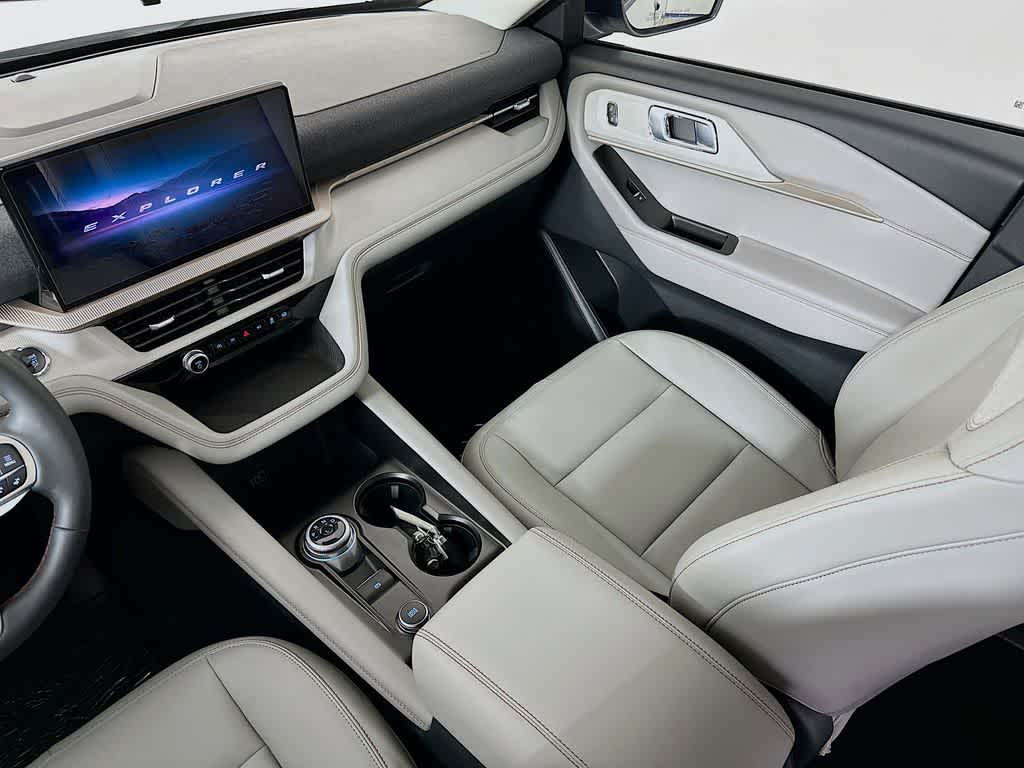 Thumbnail: 2026 Ford Explorer - 11