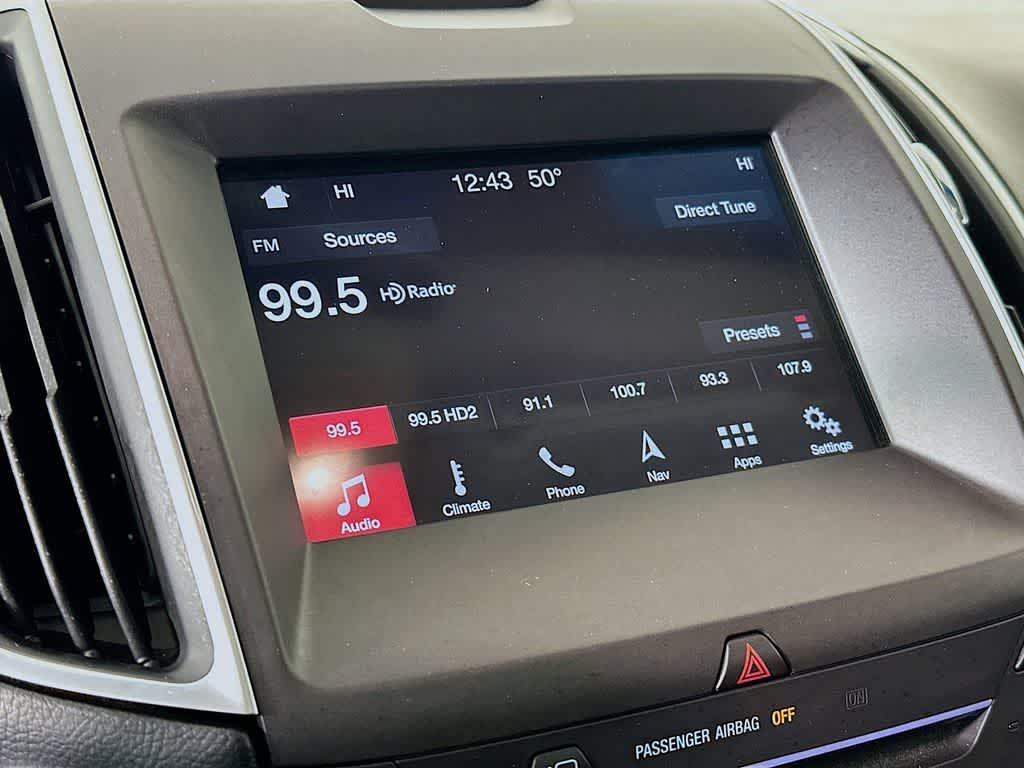 Thumbnail: 2016 Ford Edge - 17