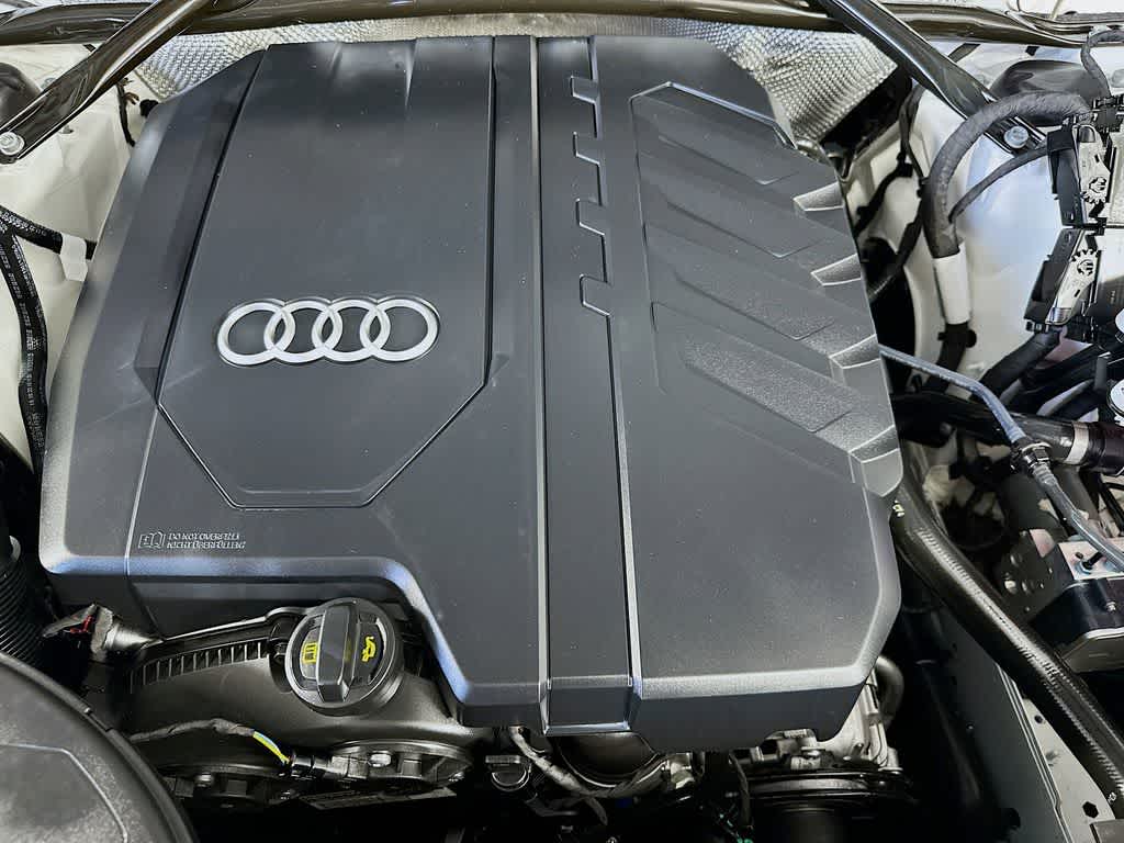 Thumbnail: 2023 Audi Q5 - 9