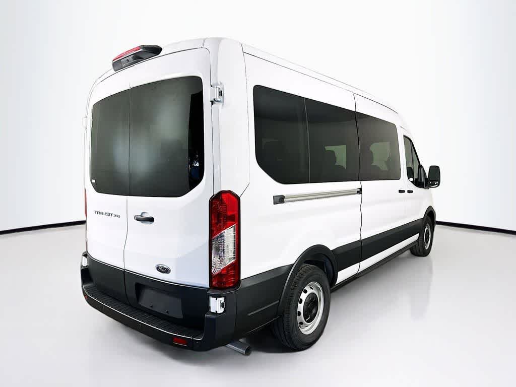 Thumbnail: 2025 Ford Econoline - 23