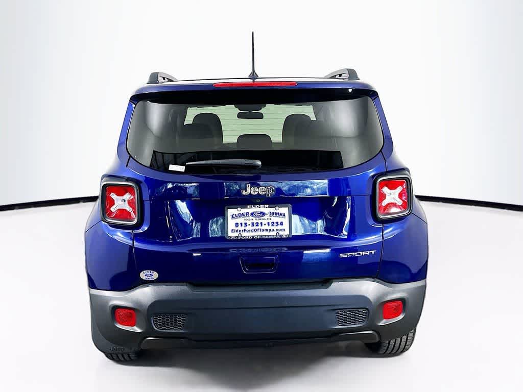 Thumbnail: 2019 Jeep Renegade - 5