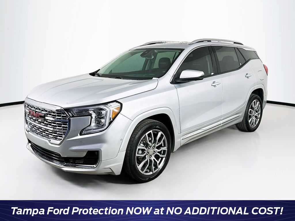 2022 GMC Terrain Denali Hero Image