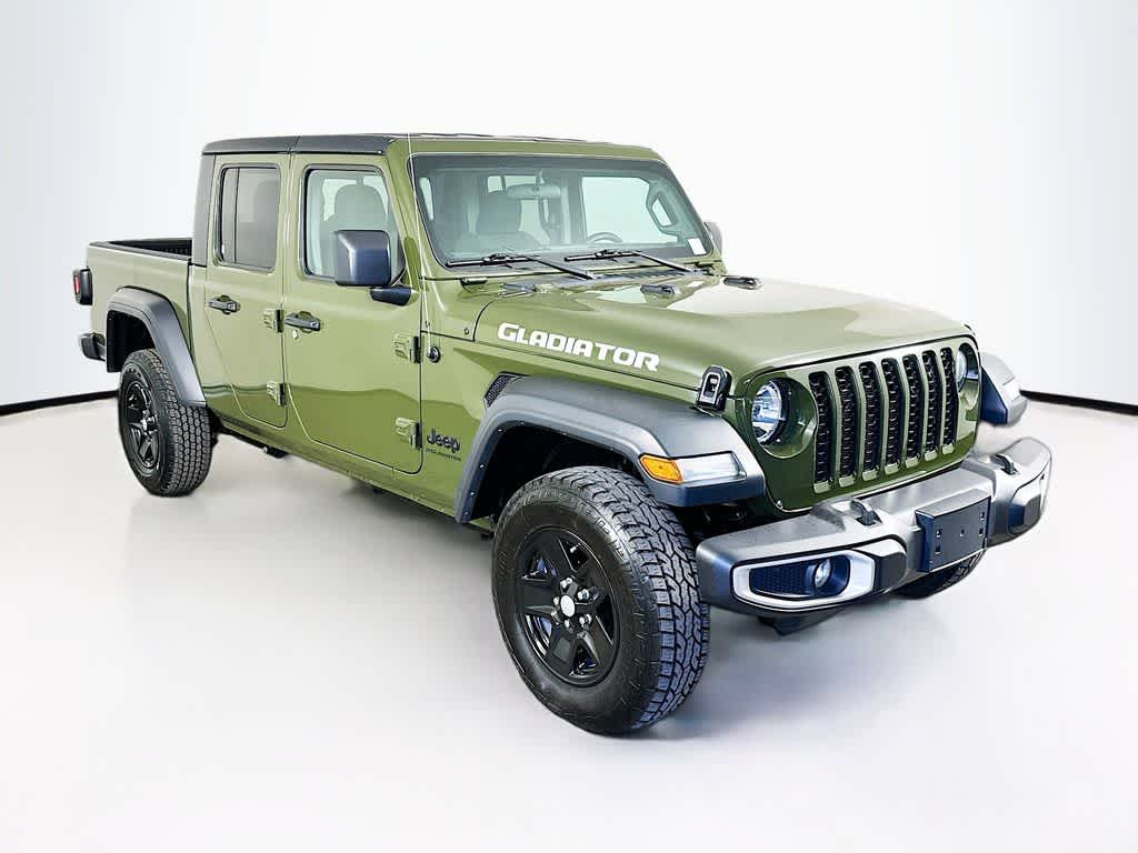 Thumbnail: 2023 Jeep Gladiator - 23