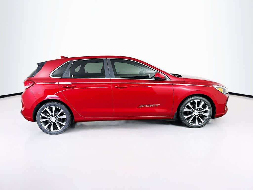 Thumbnail: 2018 Hyundai Elantra - 25