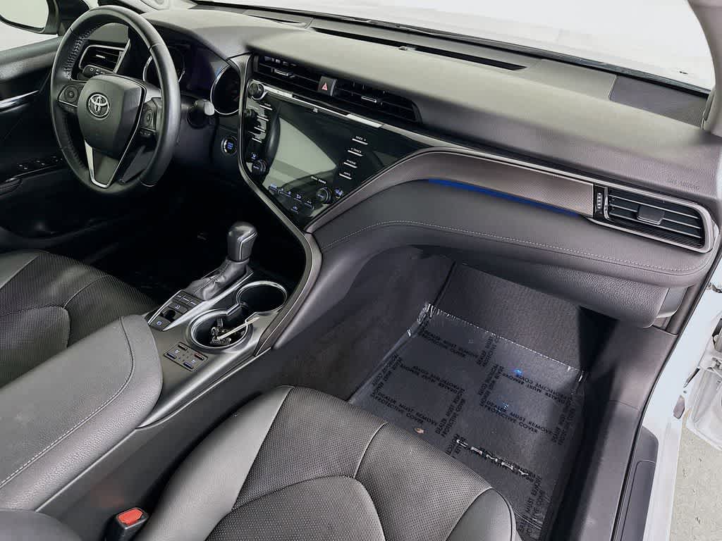 Thumbnail: 2020 Toyota Camry - 33