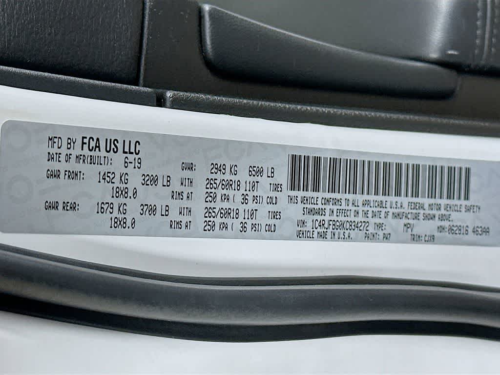 Thumbnail: 2019 Jeep Grand Cherokee - 21