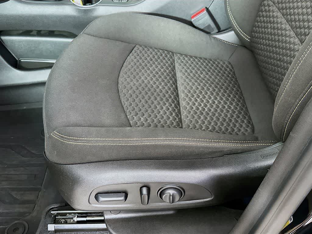 Thumbnail: 2021 GMC Terrain - 29