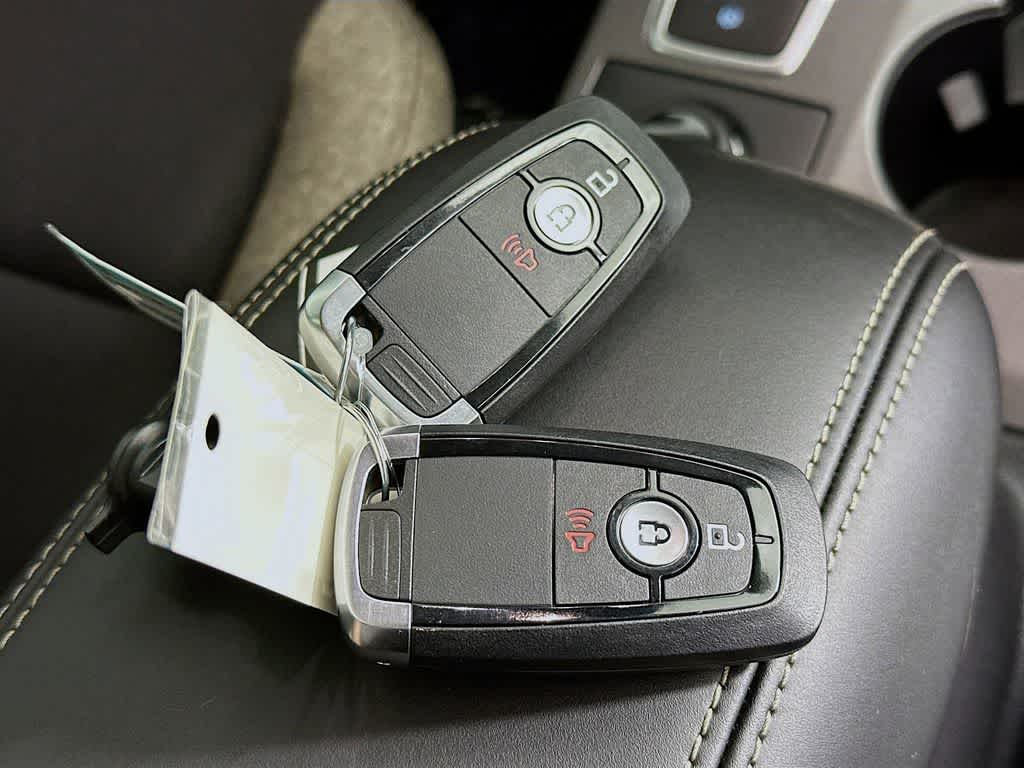 Thumbnail: 2025 Ford Bronco Sport - 21