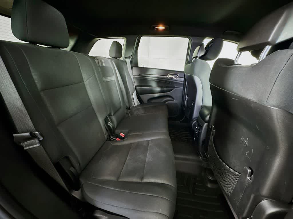 Thumbnail: 2015 Jeep Grand Cherokee - 30