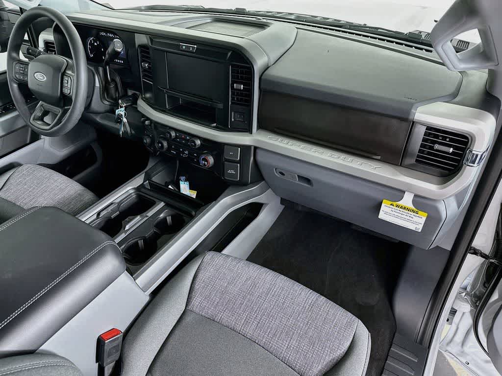 Thumbnail: 2026 Ford F-350 - 32