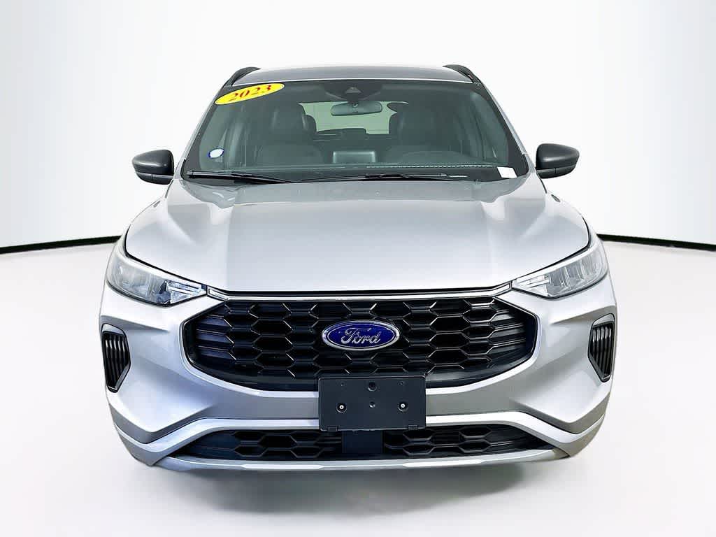 Thumbnail: 2023 Ford Escape - 6